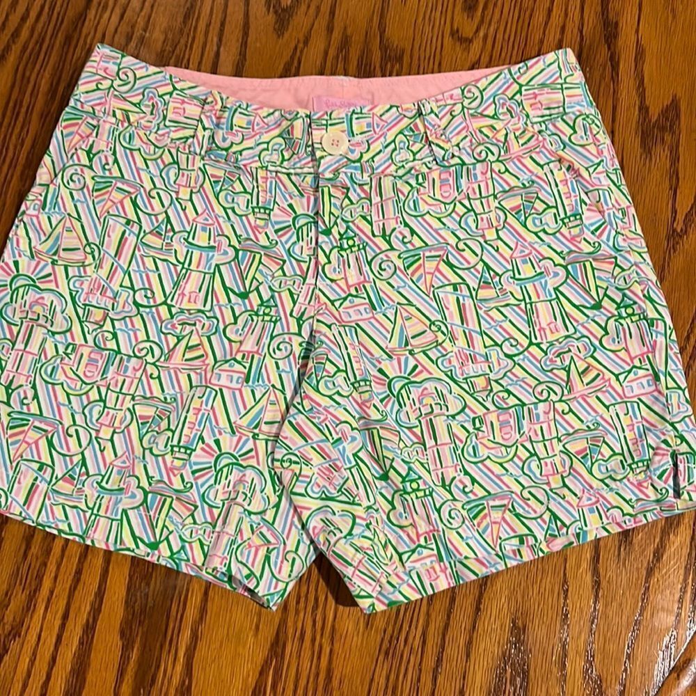 Lilly Pulitzer women’s Callahan Lighthouse Shorts Size 4.